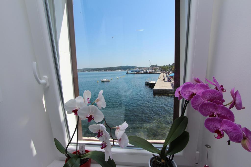 Apartment Edi Rovinj Extérieur photo